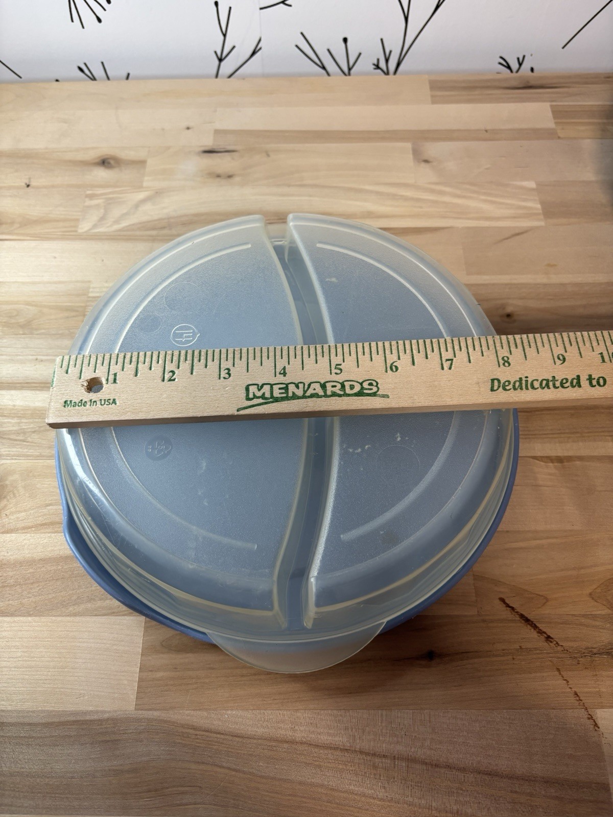 VTG Rubbermaid Servin’ Saver #14 3 Section Meal Prep Containers Snap Lid Lot 2
