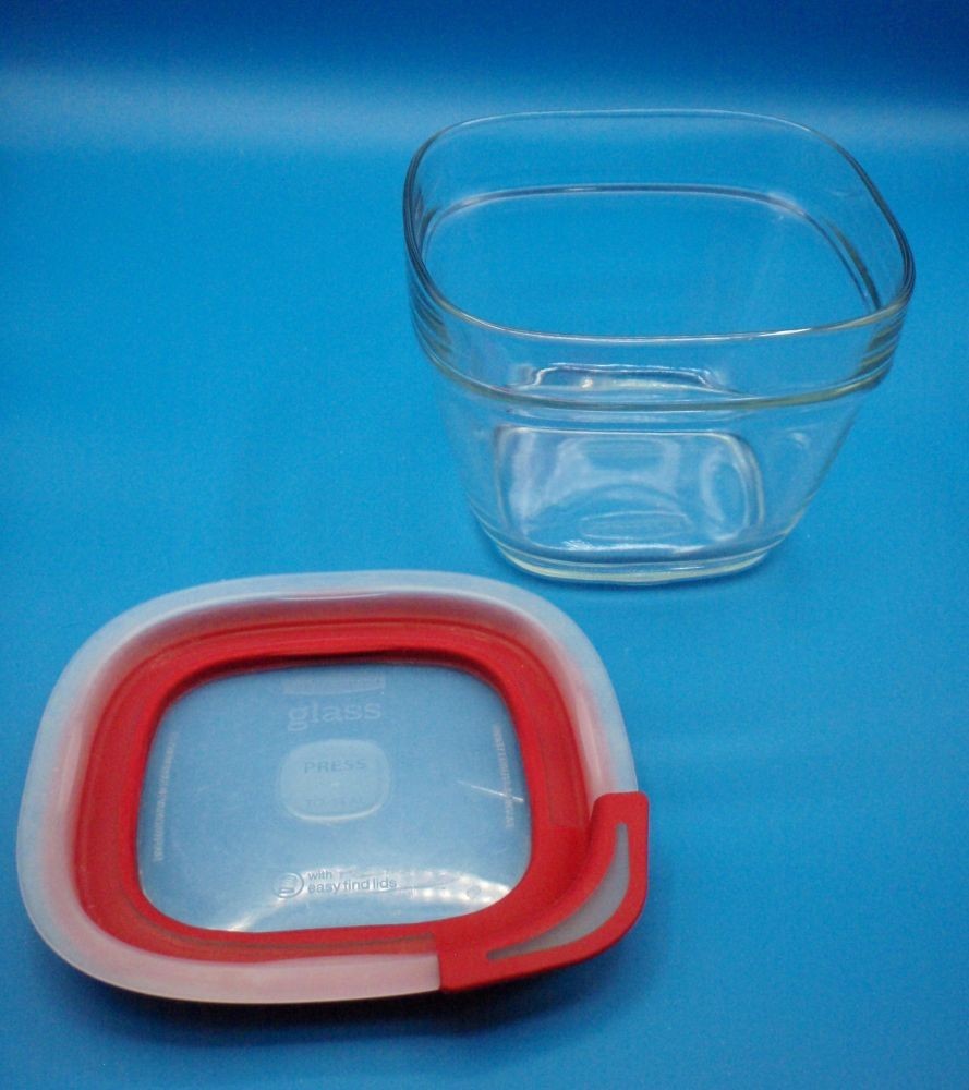 Rubbermaid Glass Storage Container 4.0 Cup with Lid 7N63 Discontinued