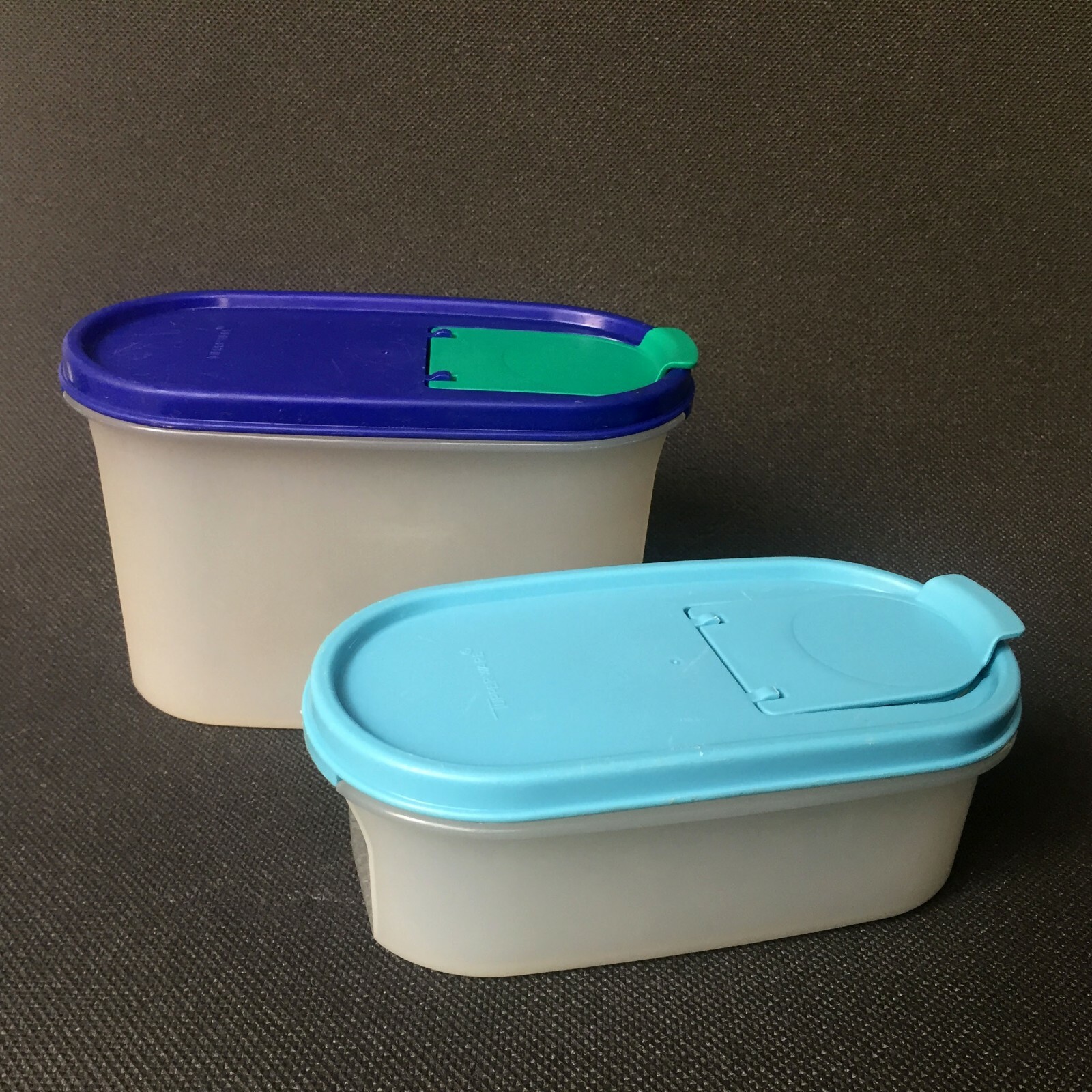 Tupperware VINTAGE OVAL Modular Mate 1 #1611 500ml, Modular Mate 2 #1612 1.1L