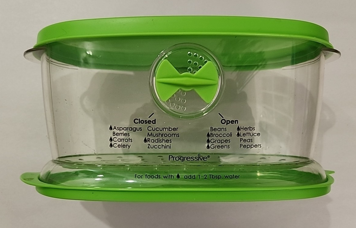 Progressive Produce Keeper – approximatly 9.5 x 4 inches, 4 inches tall