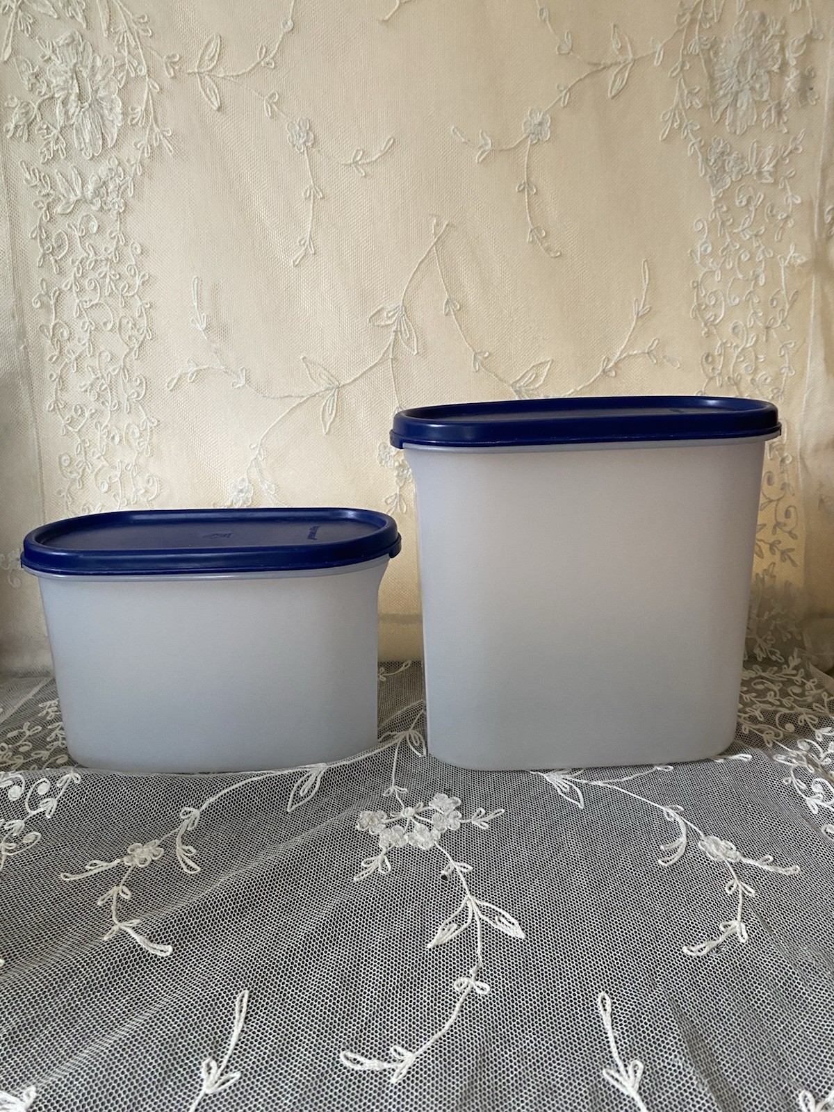 Vtg Tupperware Modular Mates Oval #2 (1.1 liter) #3 (1.7 liter) Dark Cobalt Blue