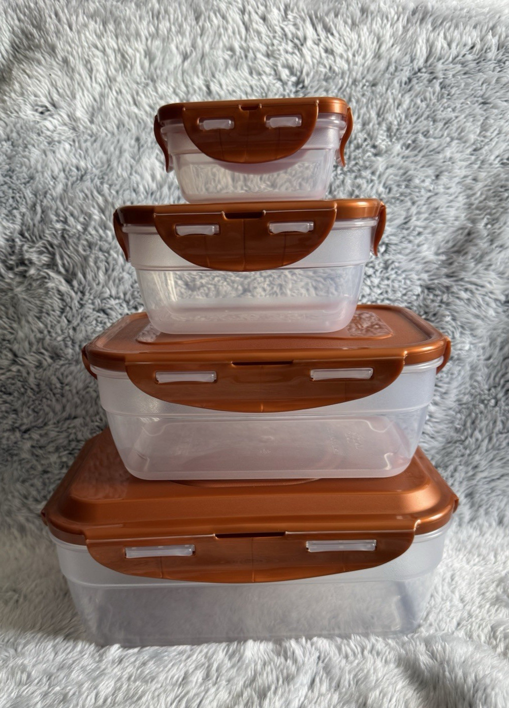 LocknLock 4 Piece Nestable Rectangle Storage Set COPPER largest w/handle – NEW