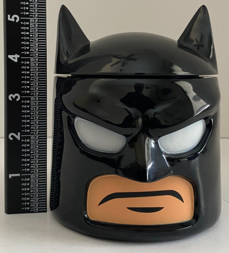 Zak Designs Batman Head Food Container 10.5 oz Loot Crate Exclusive DC Comics