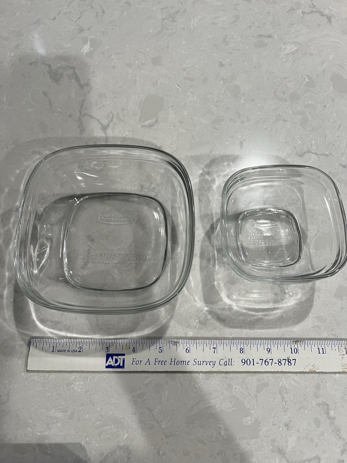 Set Rubbermaid Glass Food Storage Containers 1 C & 2.5 C USA 7N68 / 7N62 EUC