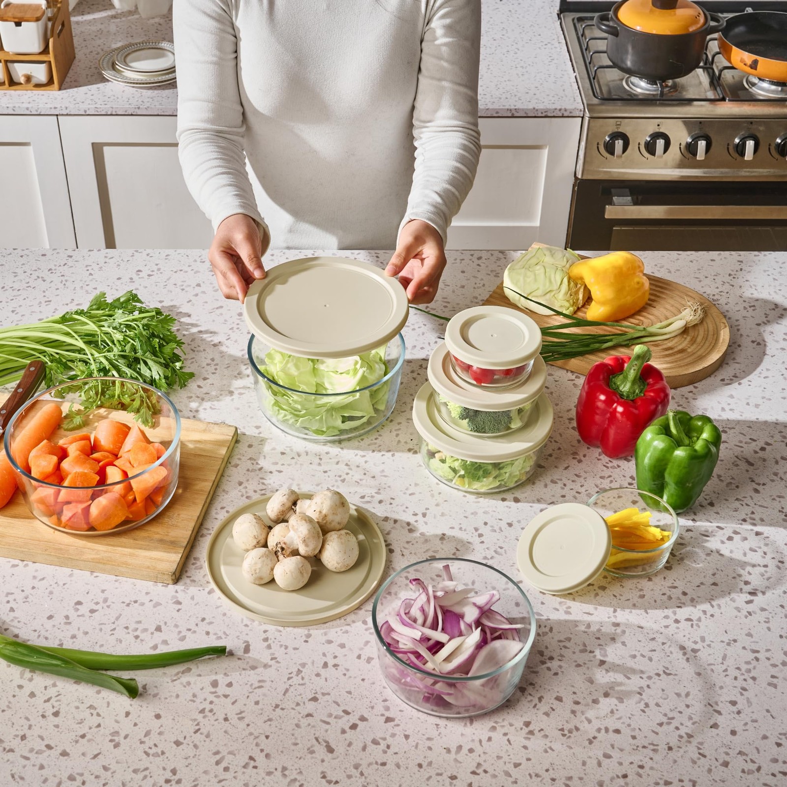12-Piece Glass Food Storage Containers Set (6 Containers + 6 BPA-Free Lids) |…