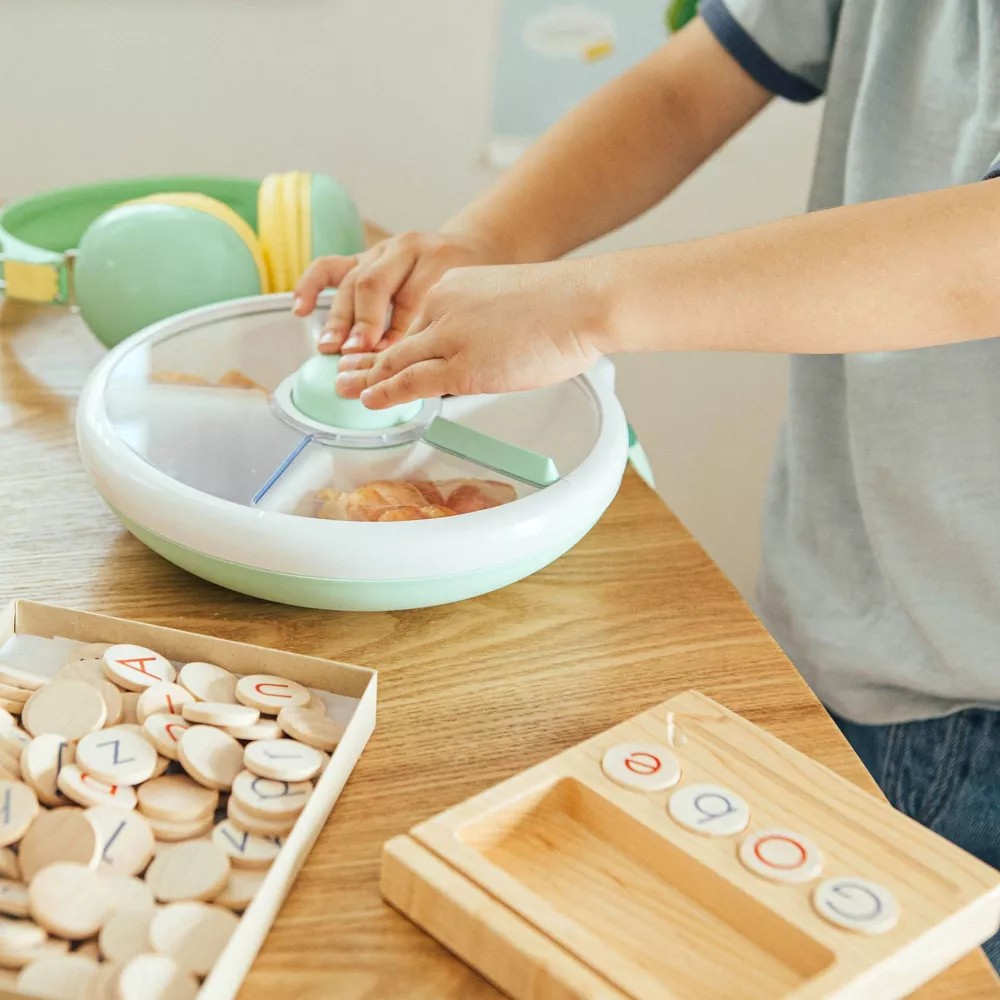 GoBe Large Snack Spinner | Green