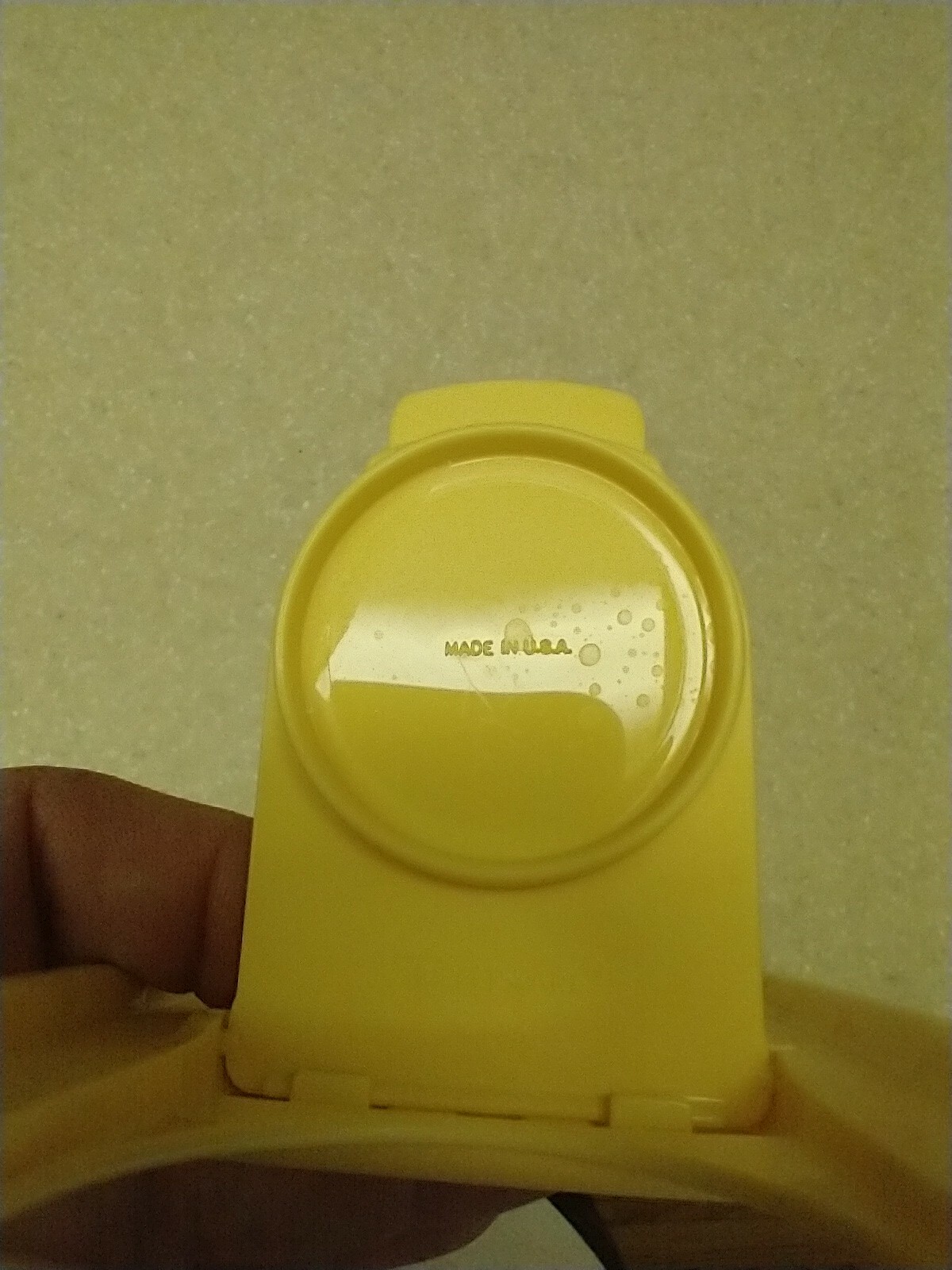 Tupperware Modular Mate Sheer 1613 w/Yellow Pour Lid 7 1/4 Cups Container 1.7l