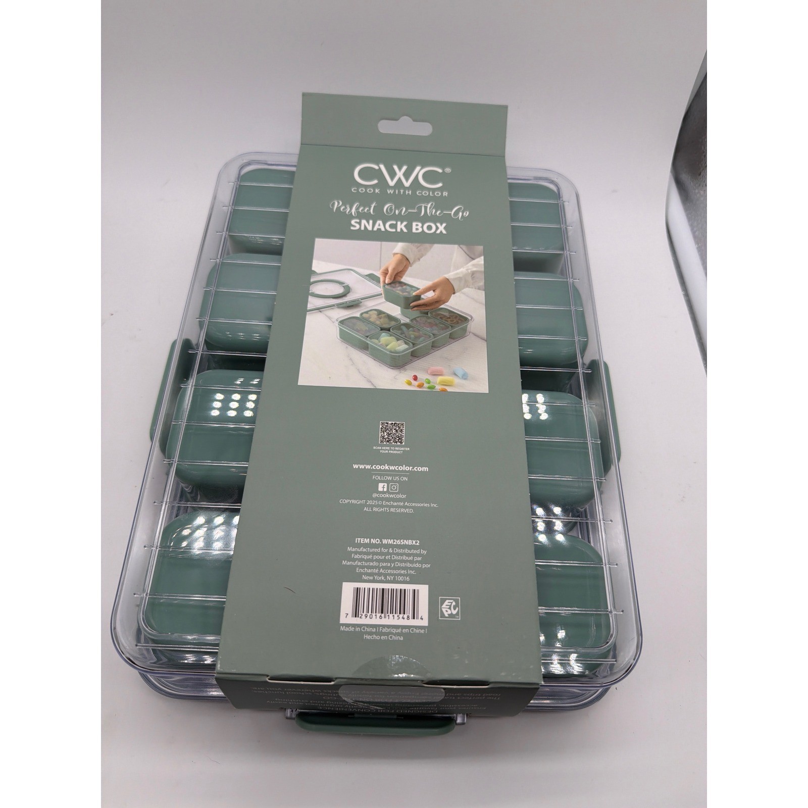 Cook With Color Snack Box 8 Compartment Sage Green On-The-Go Charcuterie