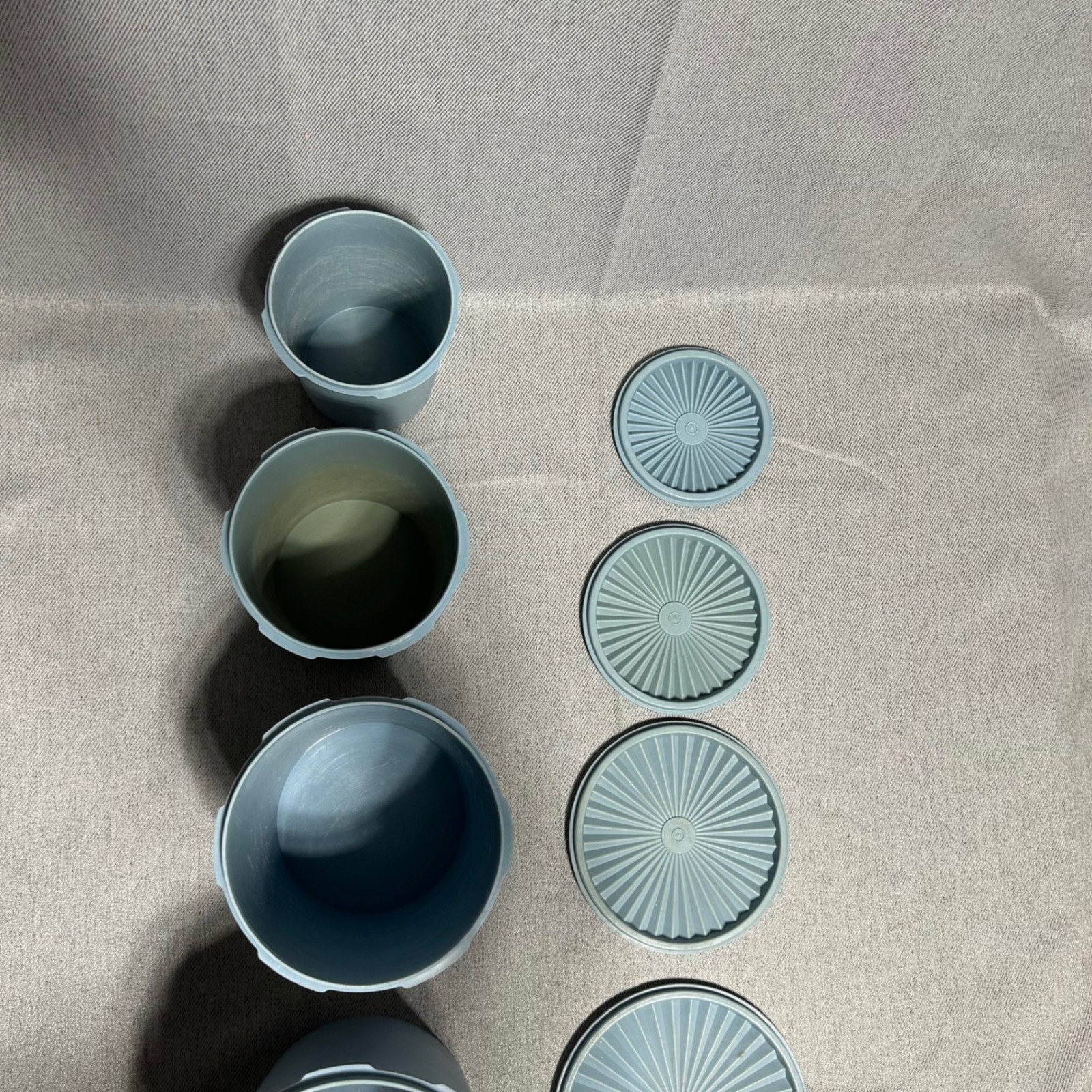 Tupperware 4 Piece Servalier Nesting Canister Set with Lids Blue Vintage Storage