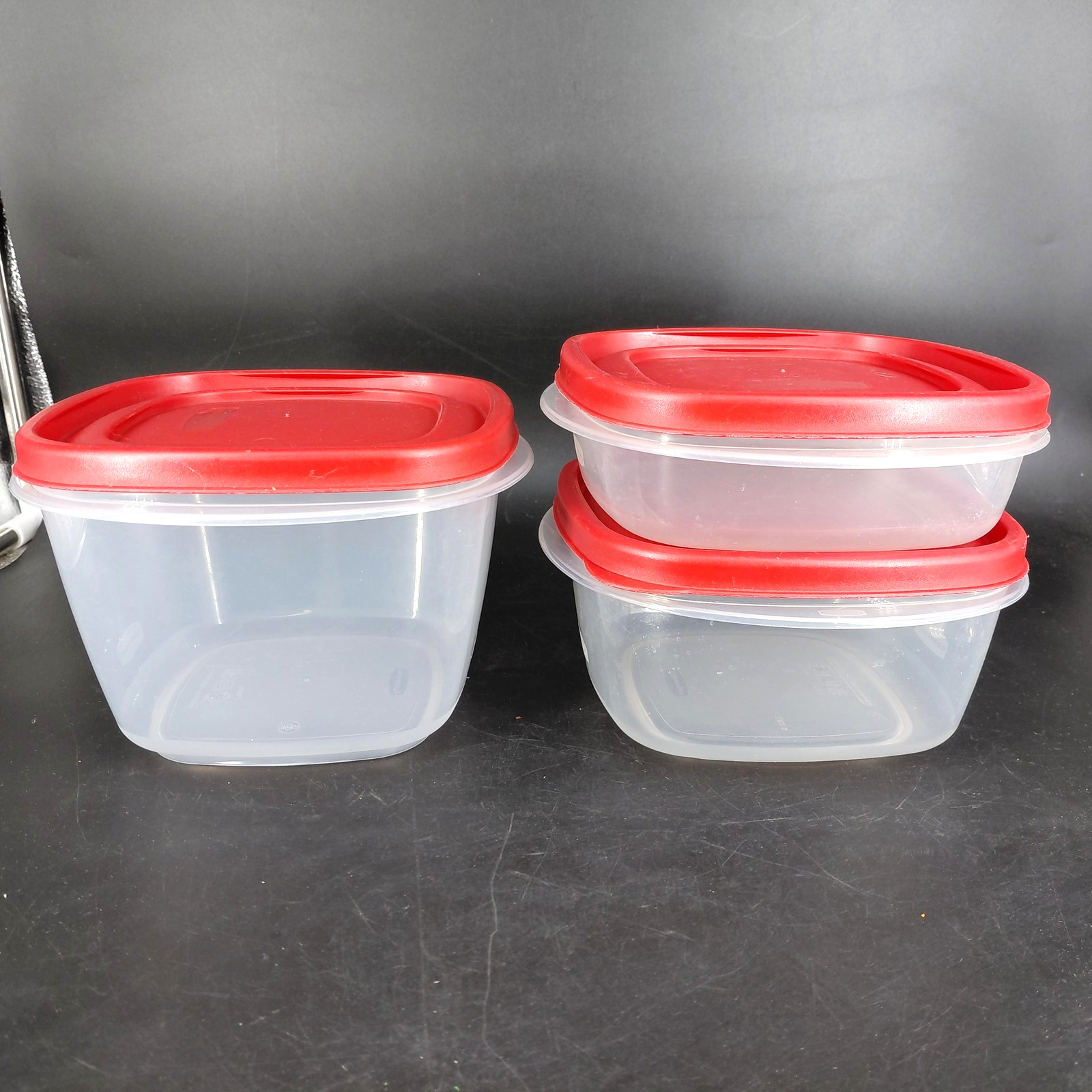 Rubbermaid Food Storage Containers Set 3 Square 3 5 7 Cups Red Lids Plastic