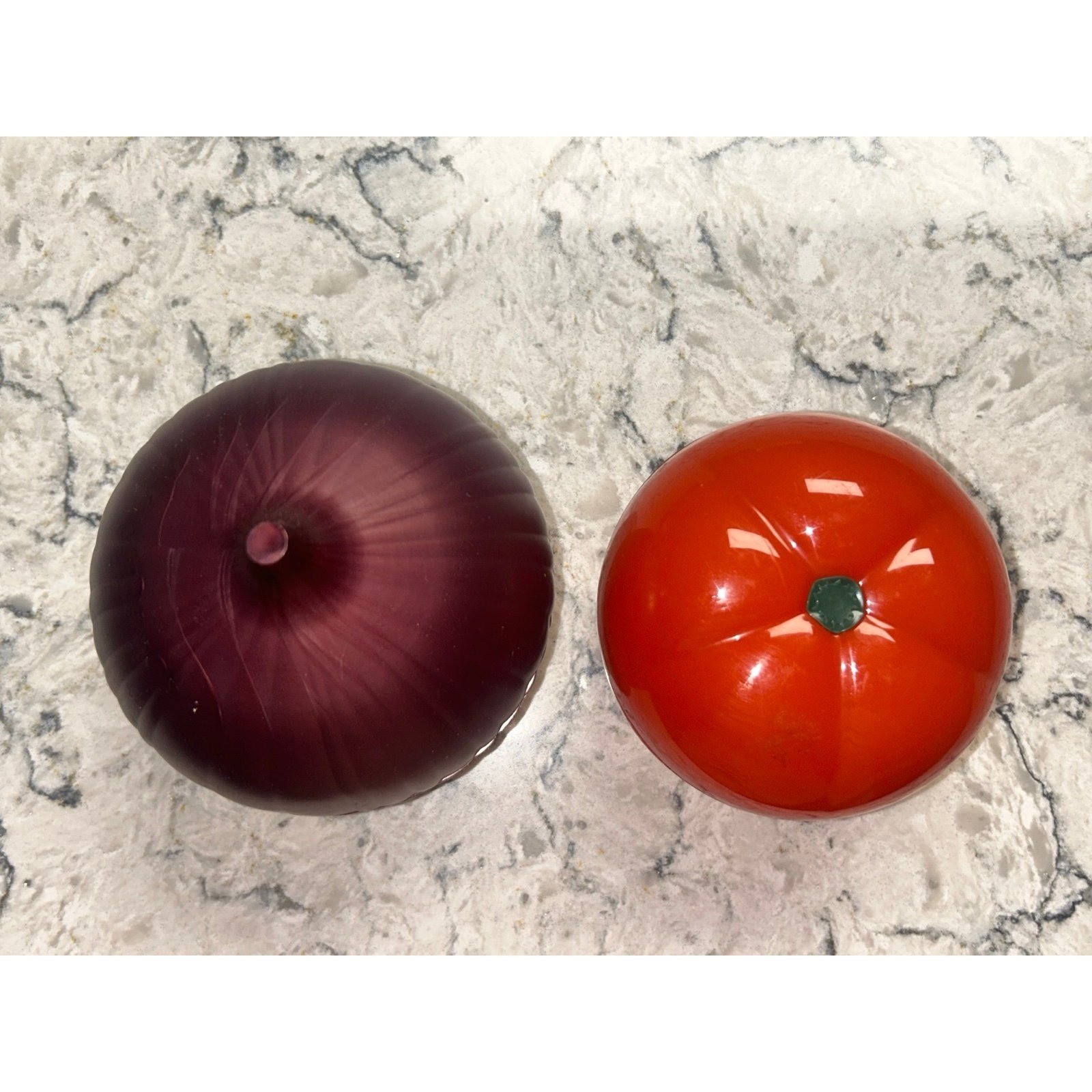 Hutzler Red Onion #59 Tomato #57 Keeper Bundle Lot Of 2 Food Storage