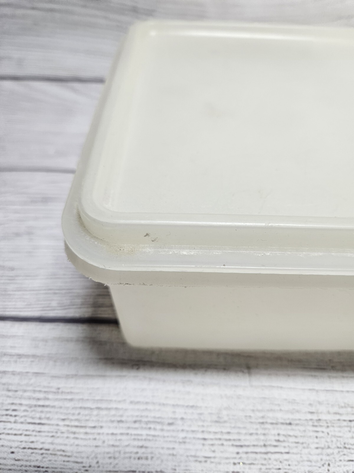Vtg Tupperware Rectangle Produce Container COMPLETE #677 w/ Lid 678 & Grid