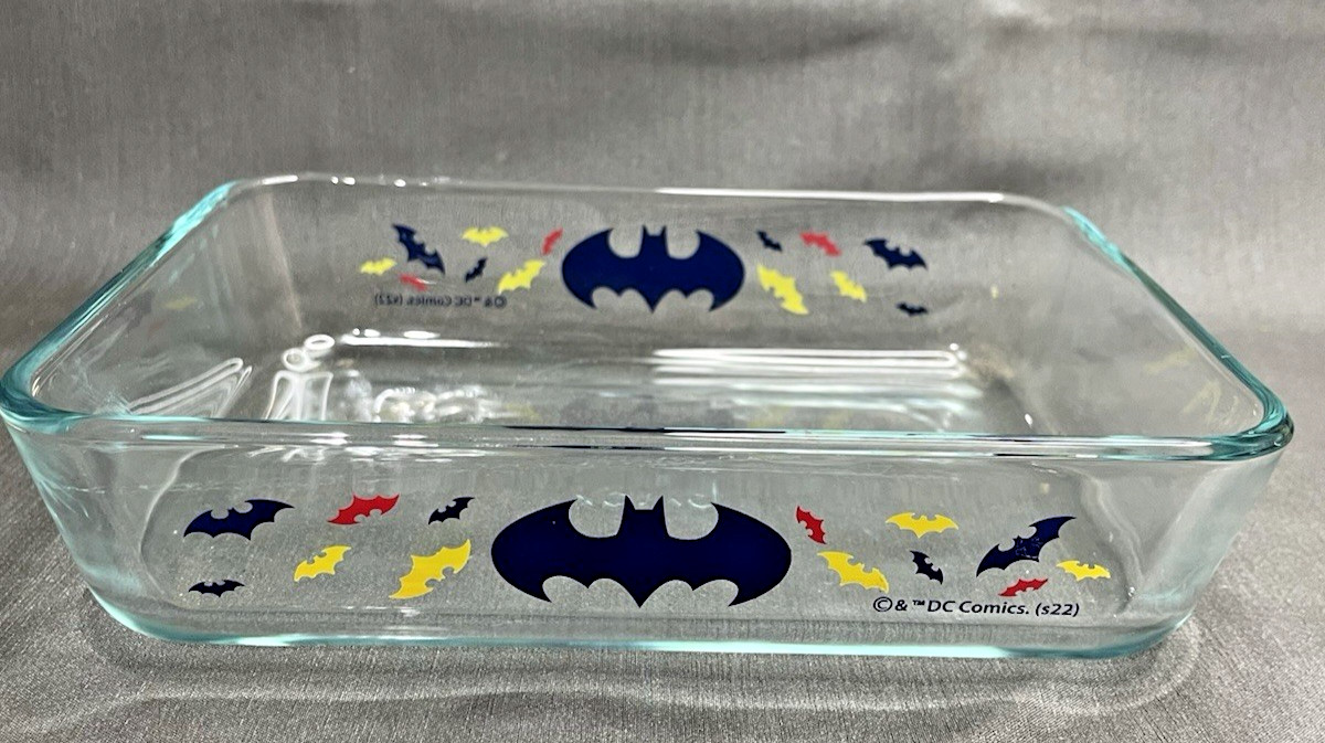 Batman DC Comics Pyrex Dish 5×7