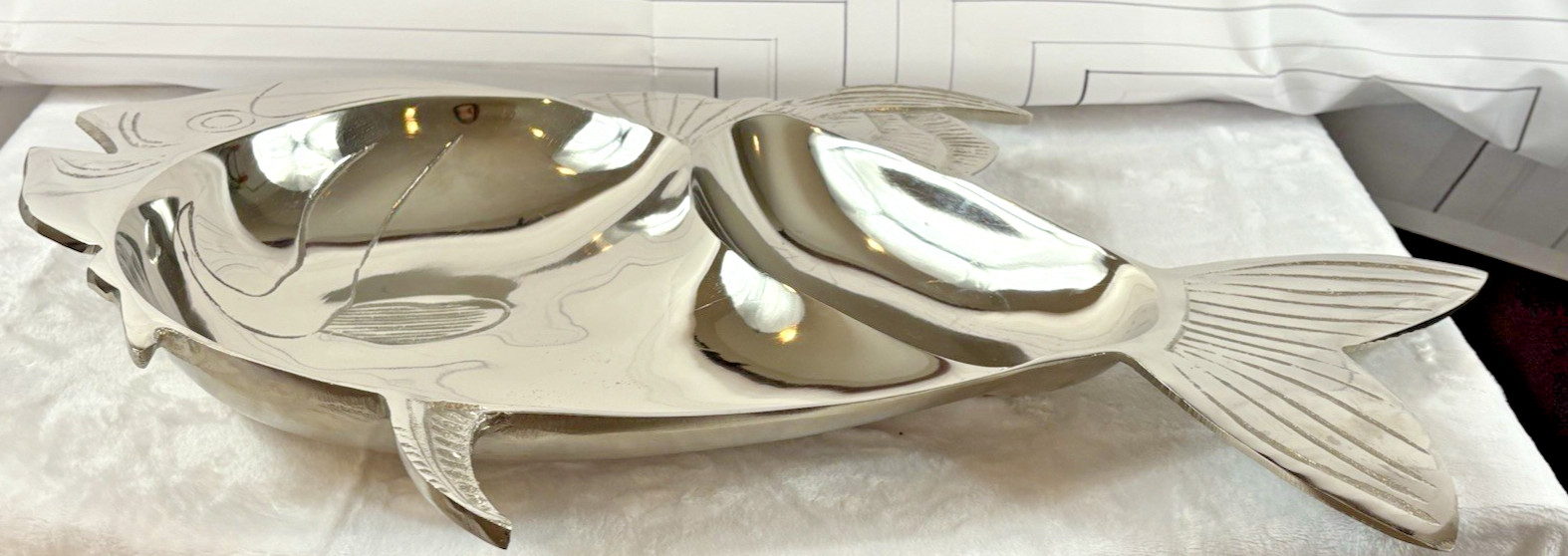 Beautiful XL Divided Fish Serving Tray Perfect for cold seafood or any food