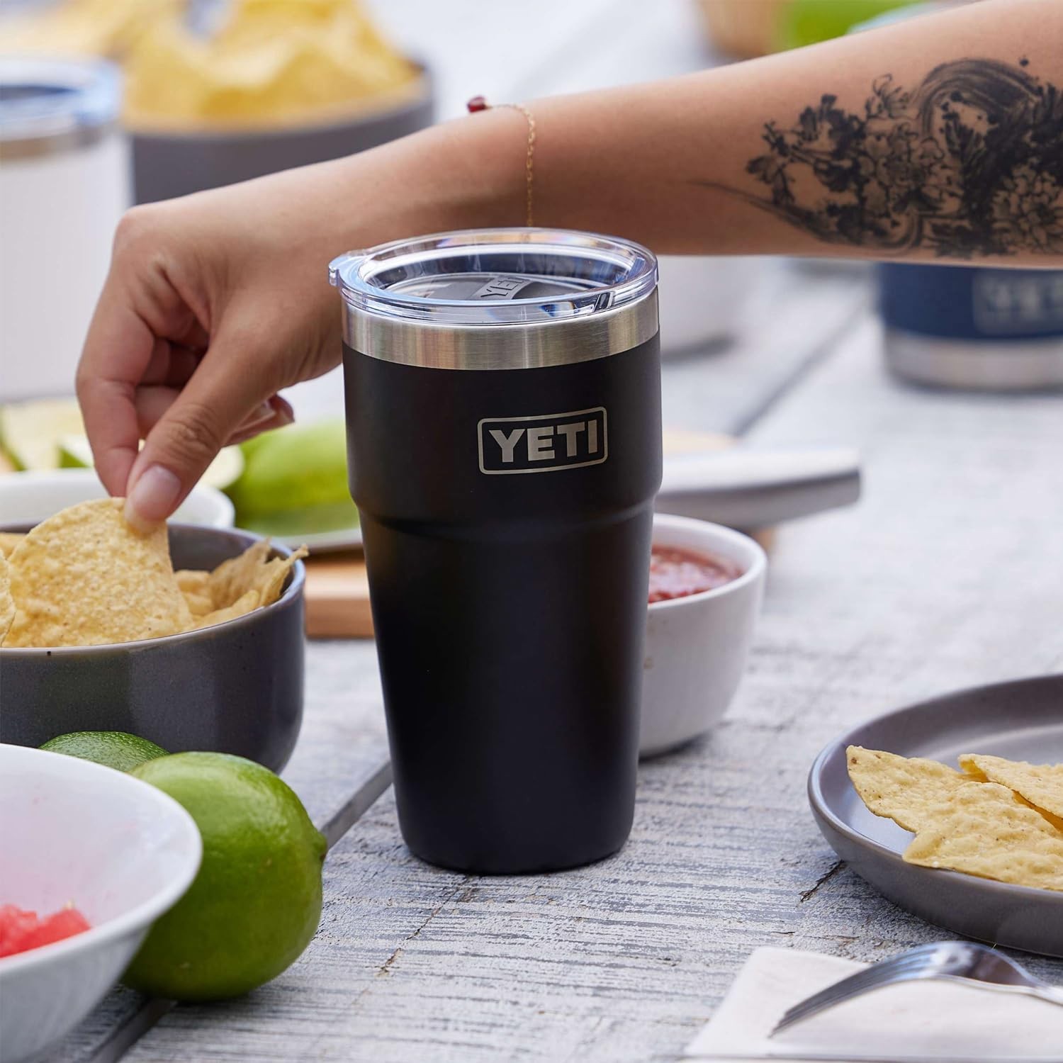 Yeti Rambler 20 Oz Stackable Tumbler Stainless Steel Vacuum Insulated Magslider