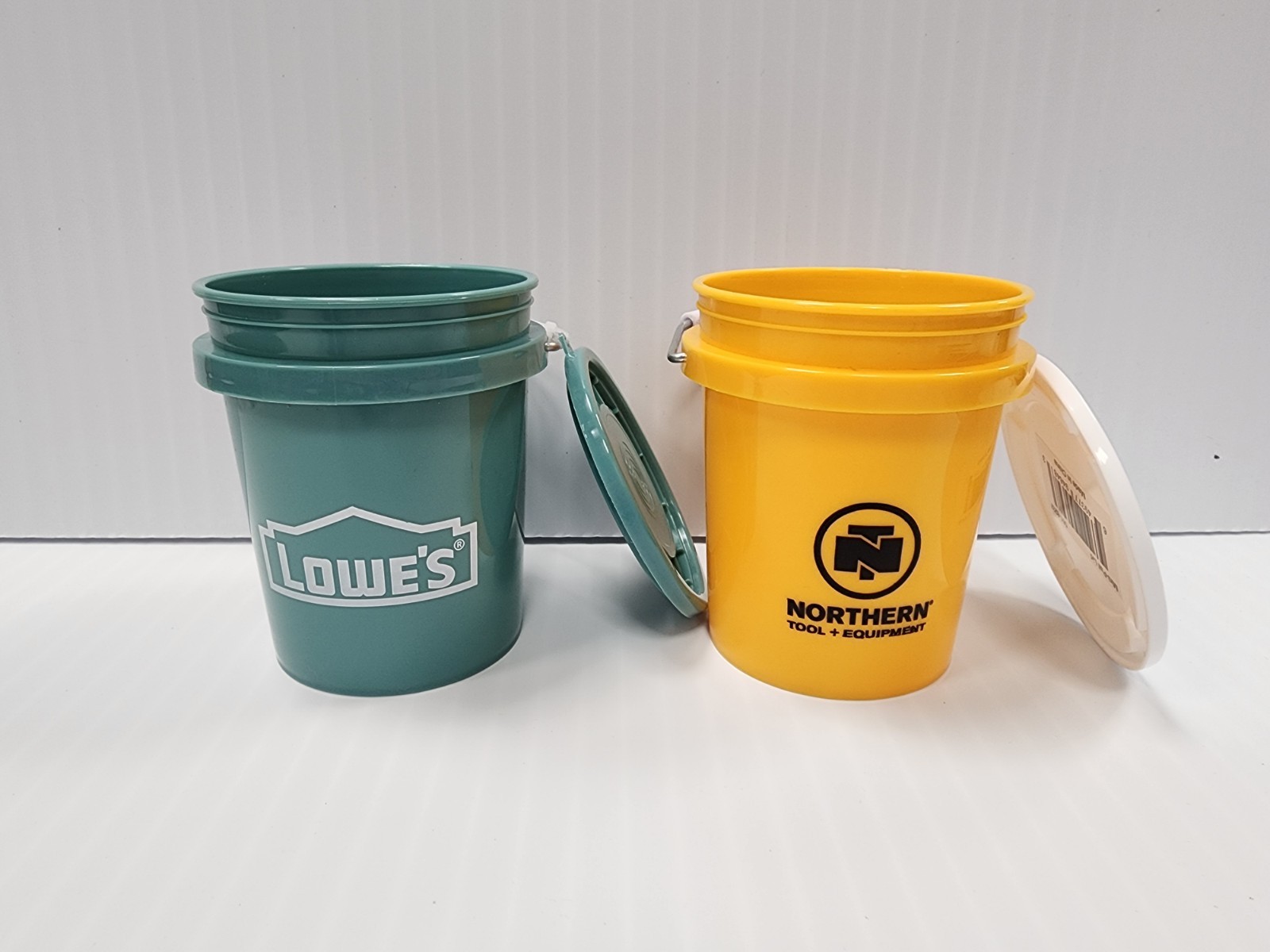 Lowe’s Lowes TEAL Mini Bucket & Northern Tool Yellow Mini Bucket With Lid 2pk