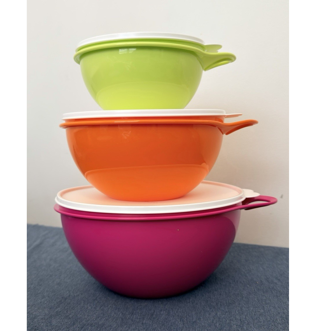 Plastic Food Storage Bowl Set with Snap Lids, 3pcs – Green, Orange, Pink