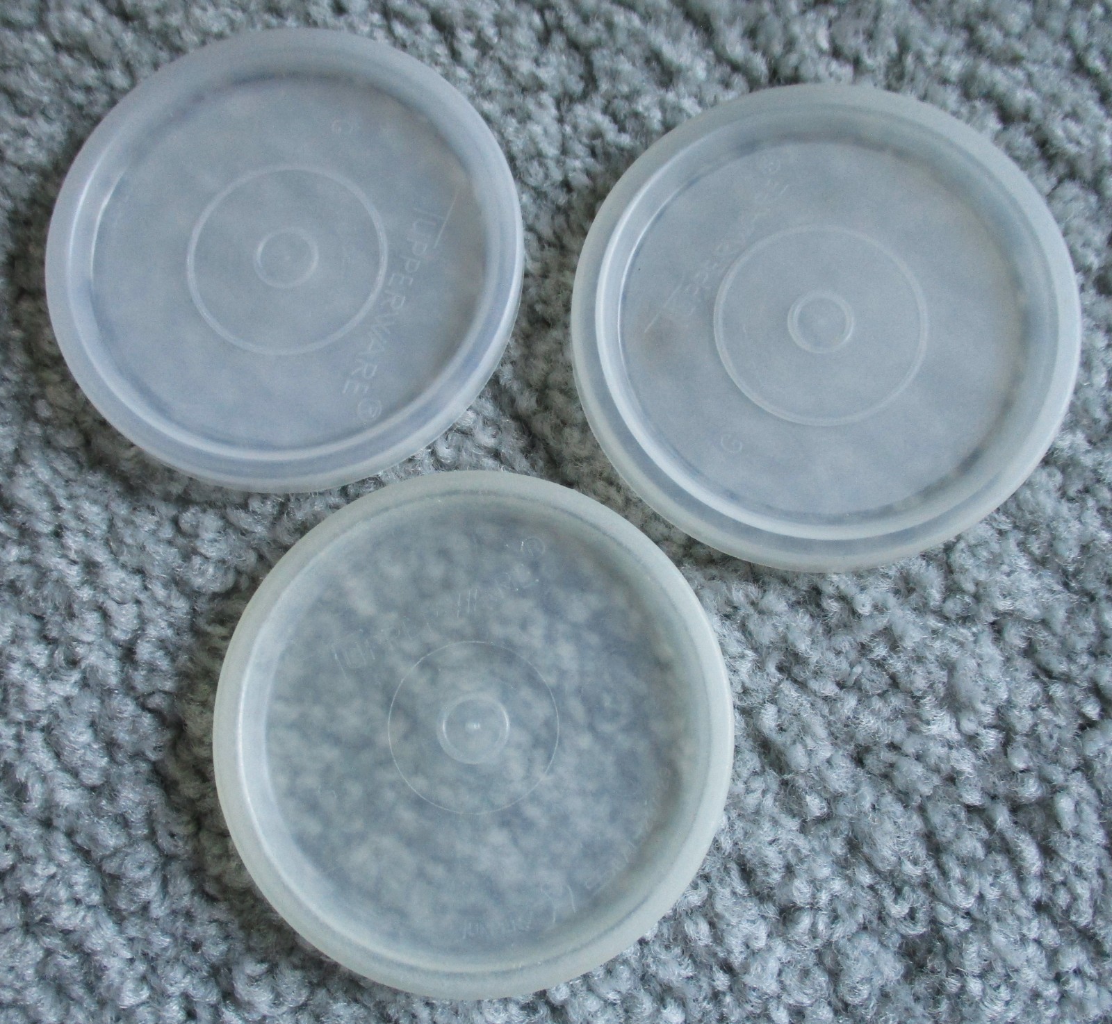 Vintage Tupperware Set of 3-Orange Snack Cups-4 oz. #1229 & Lid Seals #297