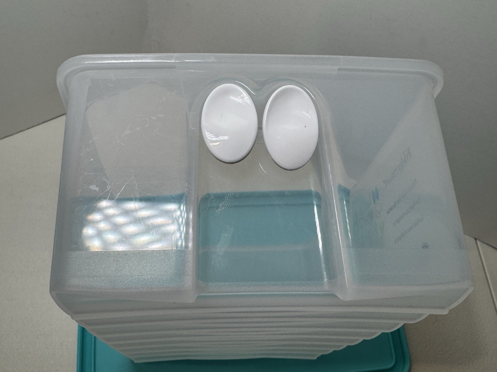 Lot 3 Tupperware FridgeSmart Containers Variety Lids 2 Rectangle 1 Square VGUC