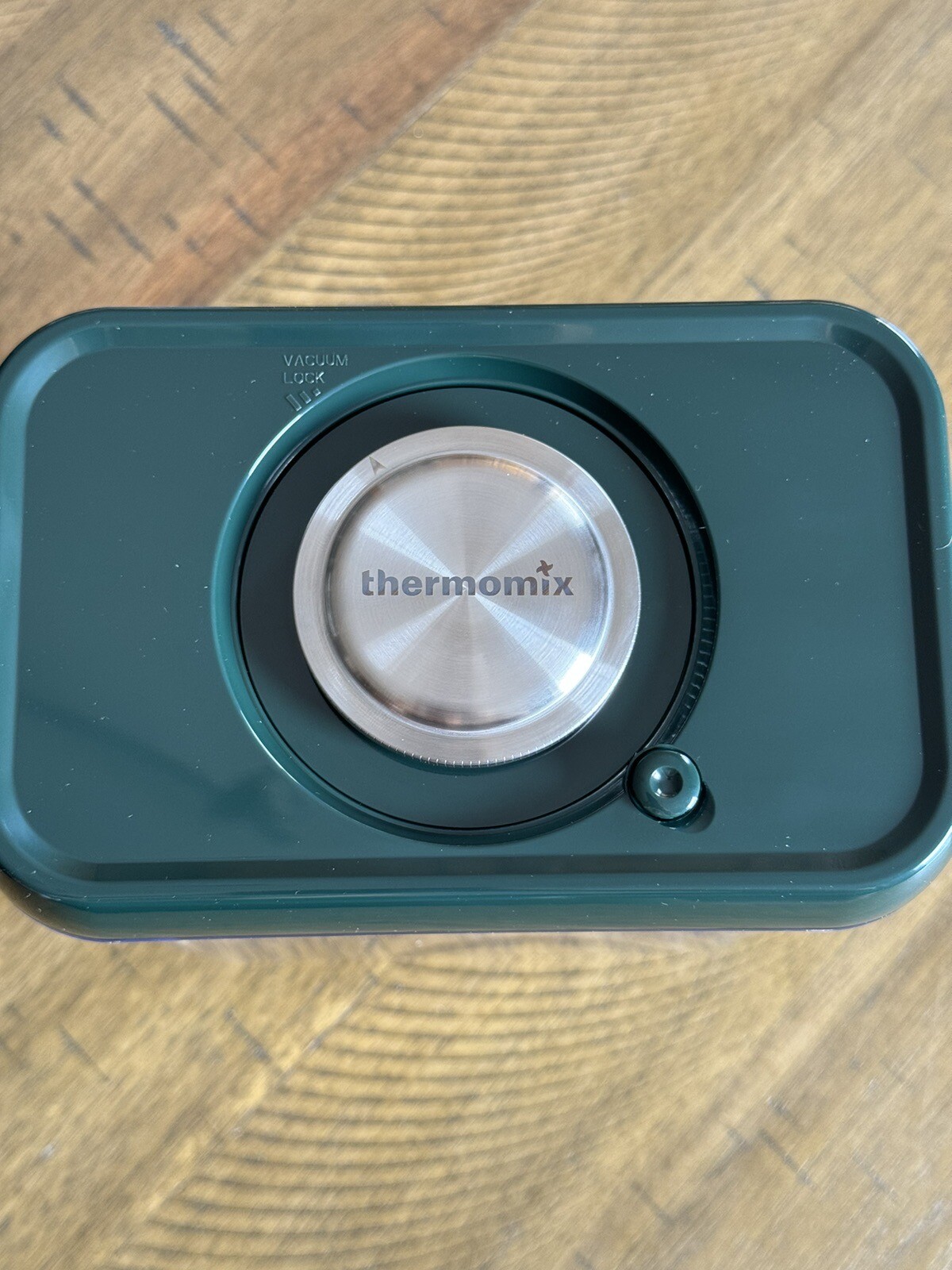 Thermomix Vacuum Storage Container With Lid And Built In Pump
