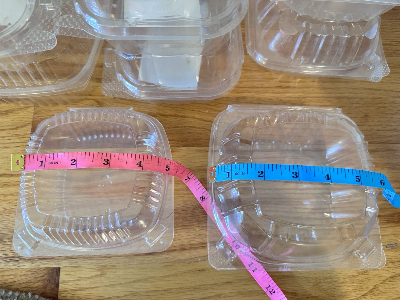 23 Count -1-2Pound Size Strawberry/Berry Basket Clam Shell Container for Refr..