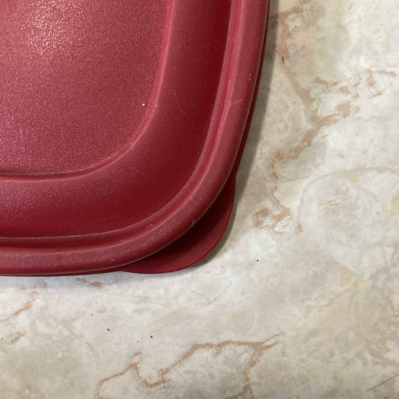 Rubbermaid Square Reddish Plastic Lid # 7J64 6