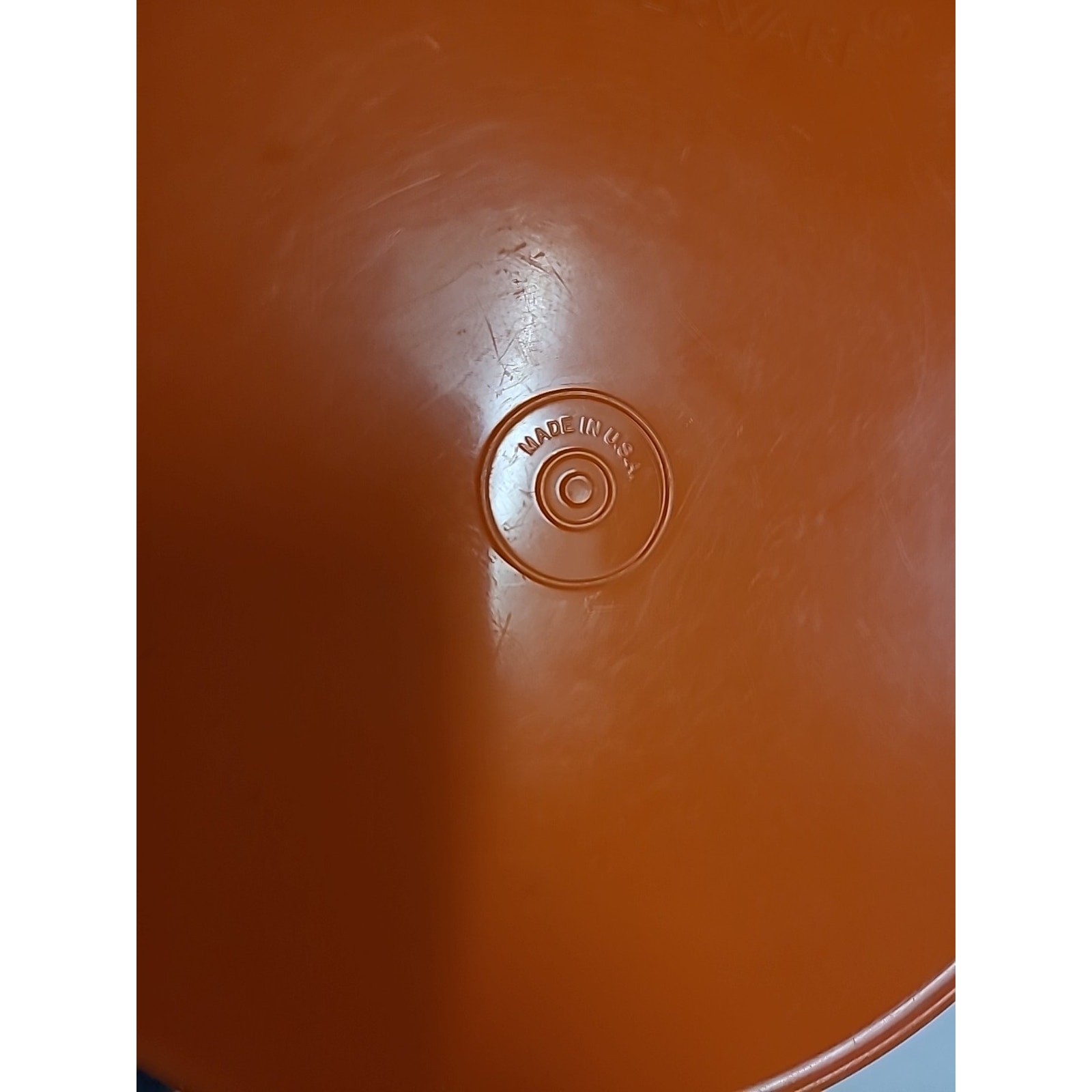 Tupperware Servalier Orange Canister with Sealing Lid Vintage 3″ tall
