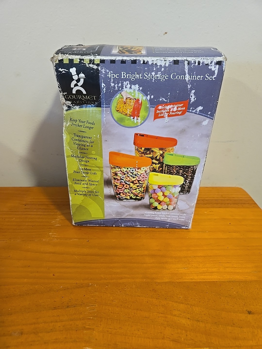 New In Box 4pc Nesting Storage Container Set Gourmet Kitchen 4.75″ to 7″