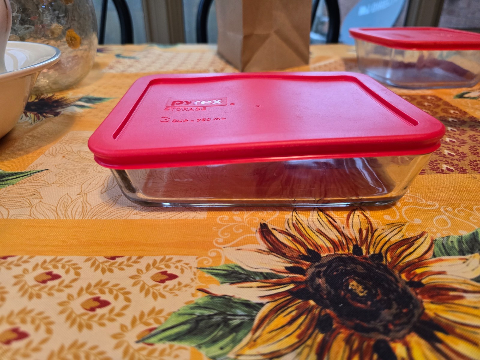 Vintage Cranberry Pyrex Rectangle 2 Cup 150 ML with Lid Oven & Microwave
