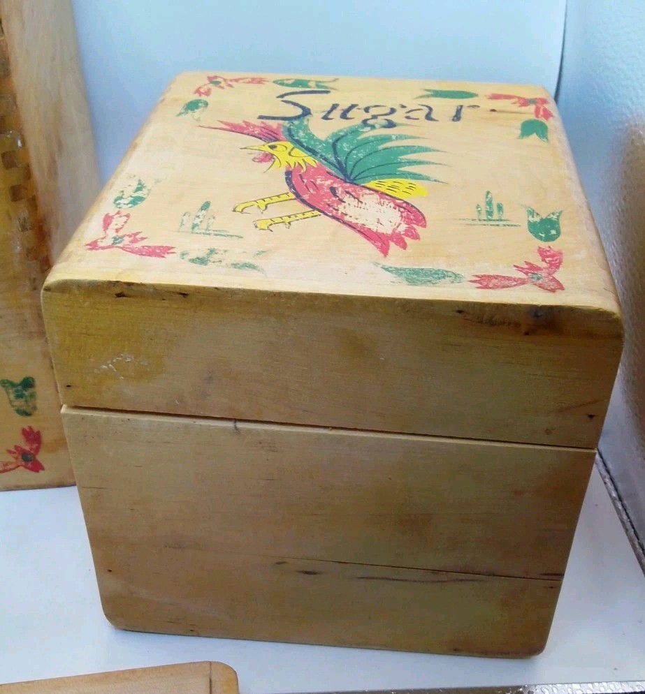 Vintage MCM Wooden Rooster Nesting Kitchen Canister Set Flour Sugar Coffee Japan
