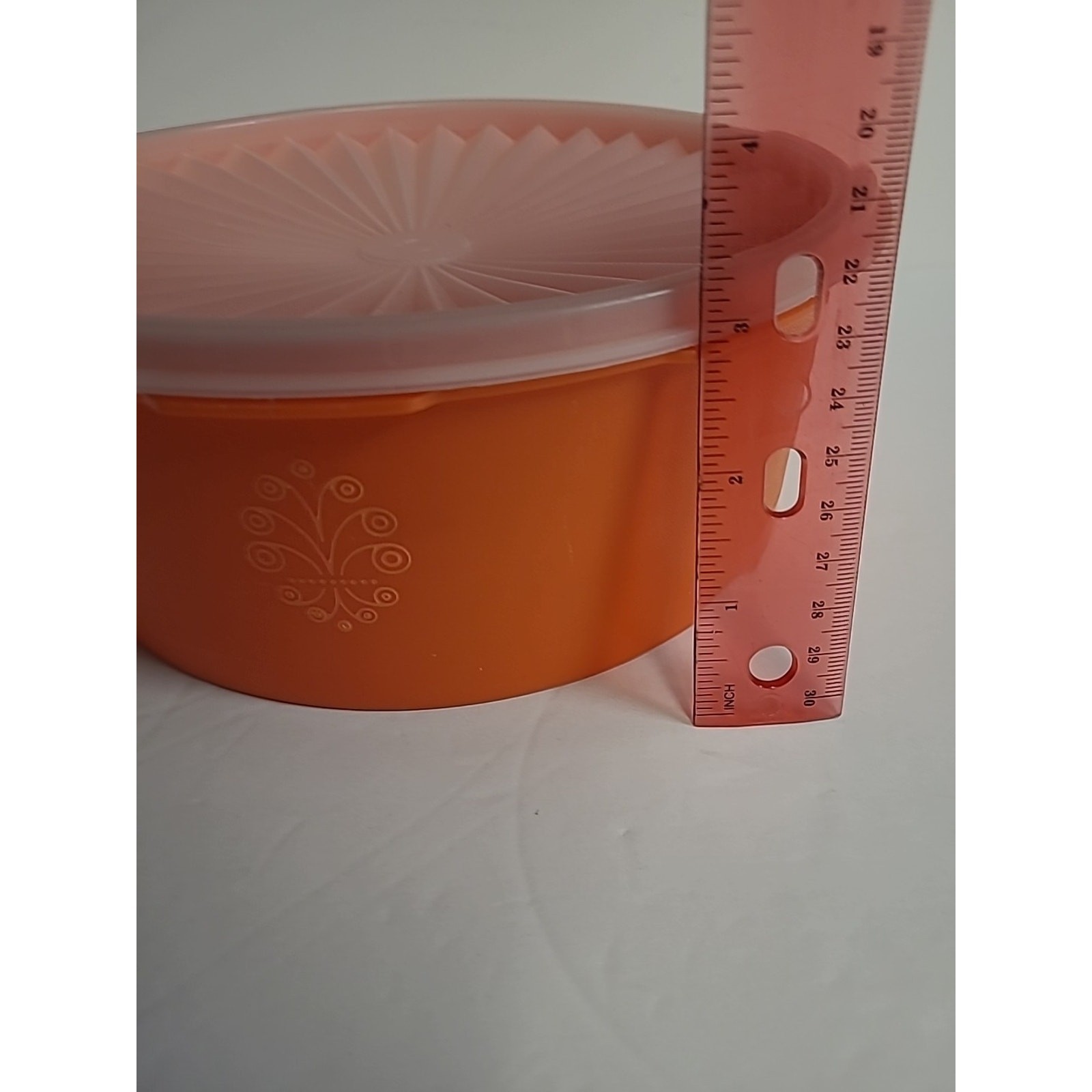 Tupperware Servalier Orange Canister with Sealing Lid Vintage 3″ tall