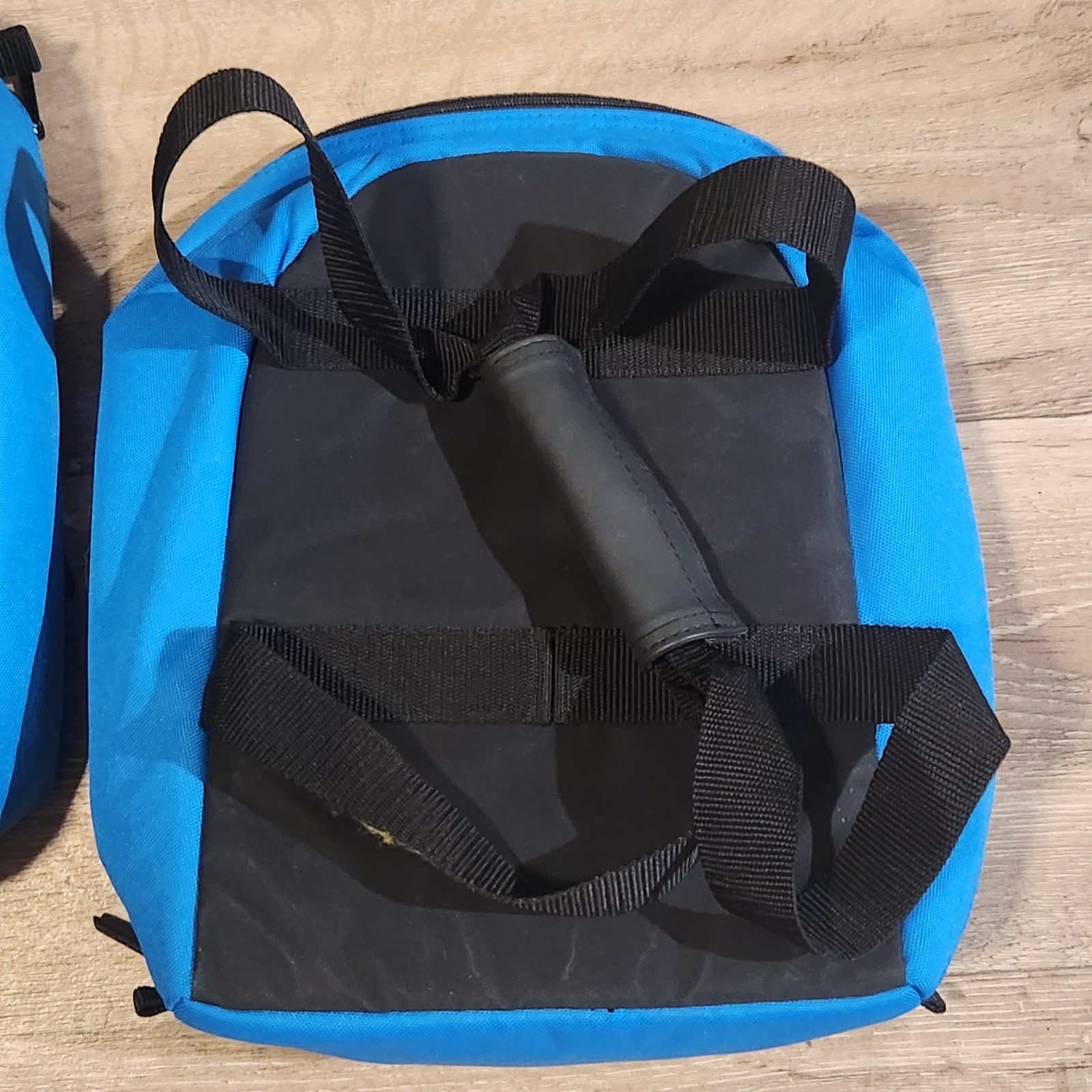 Pyrex Portables Way To Go Insulated Hot/Cold Travel Bag Lot Of 3 Blue Green
