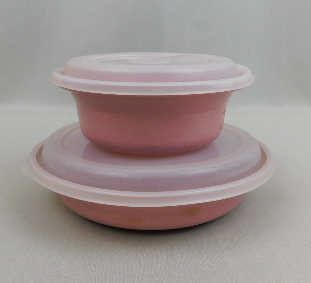 Set 2 Vintage Rubbermaid Microwave Servin Saver Food Container Bowls Mauve Pink