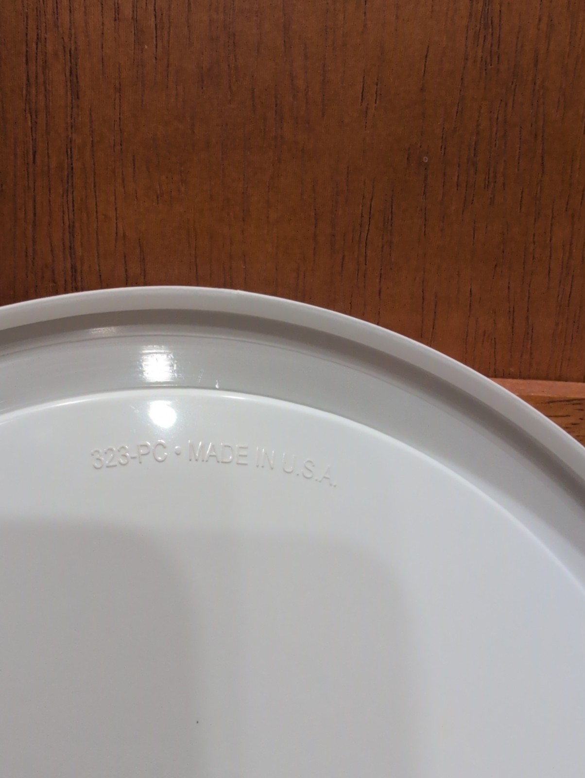 Lot of 2 Corelle 1 QT Plastic Storage Replacement Lids White 323-PC 8 3/4″ wide
