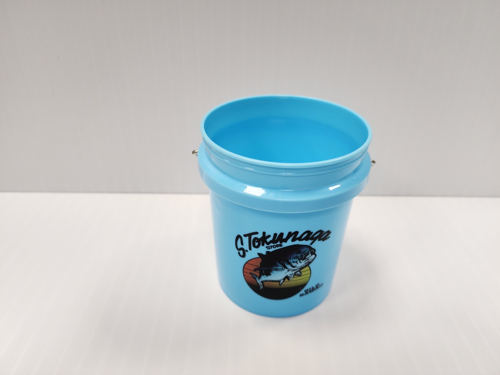 S Tokunaga Hawaii 4″ Tall Mini Bucket Blue