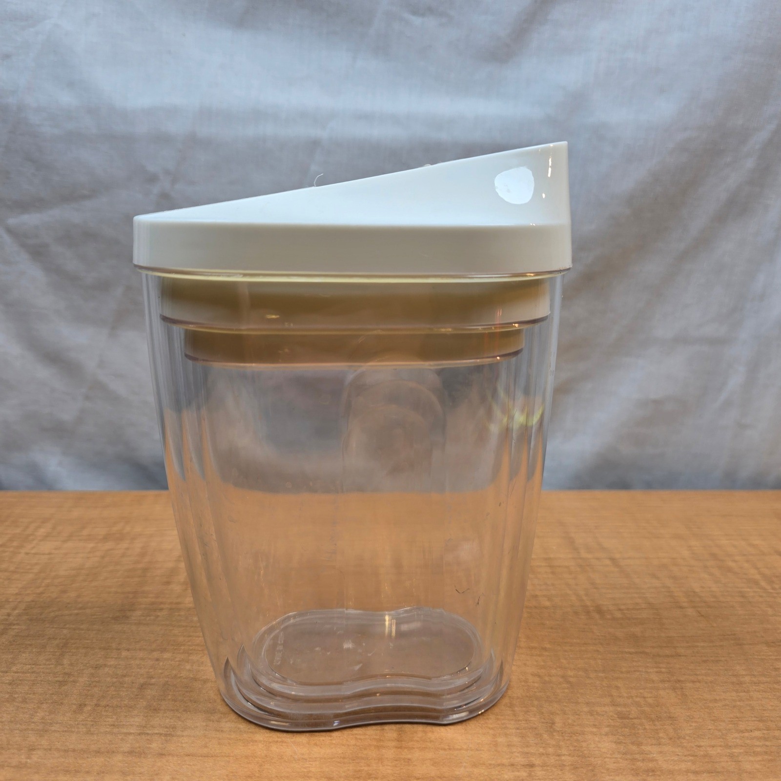 Clear plastic pour spout containers 3 sizes nuts seeds candy cereal sugar spices