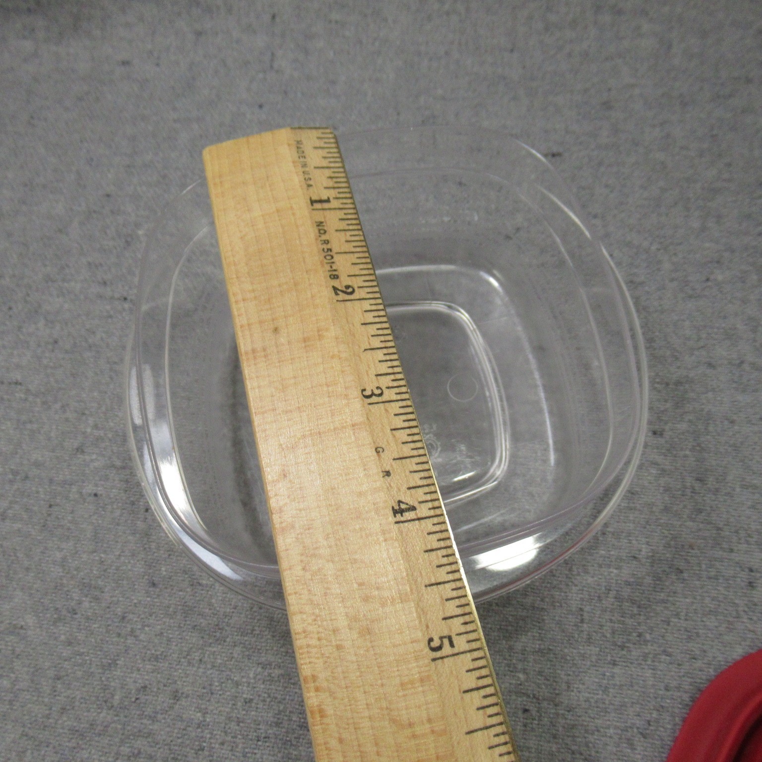 3 Rubbermaid Premier Storage Square Container 3, 2, 1.25 C Stripes Red Lids Lot