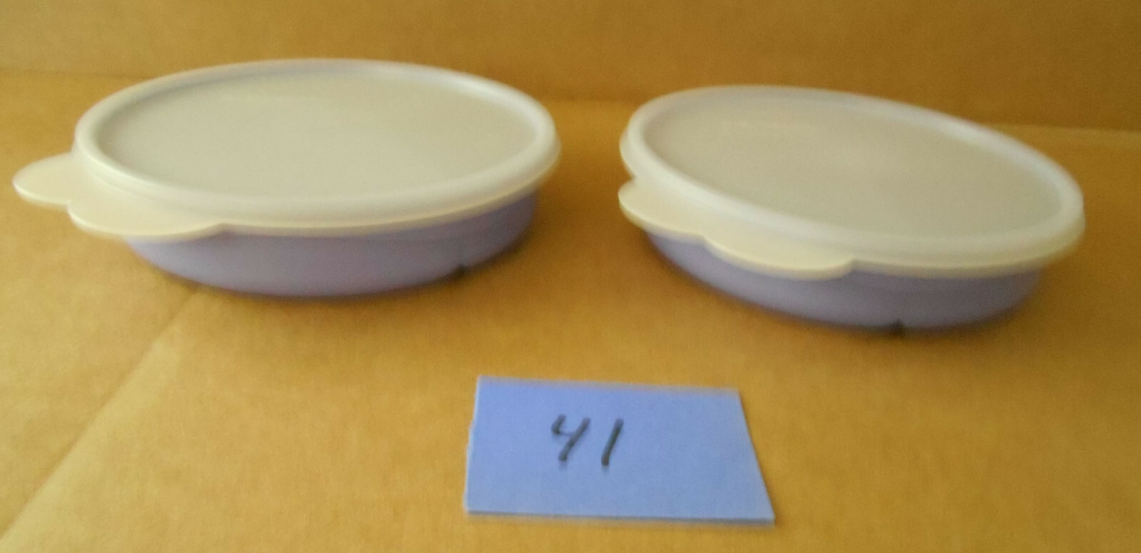 Tupperware Divided Microwave Purple Bowl Lot of 2 #2552 with Clear Lids B41