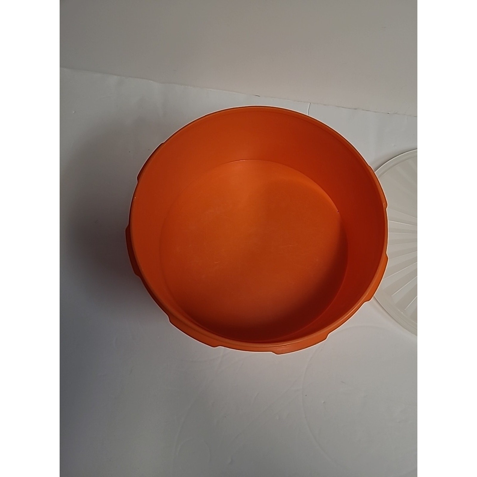 Tupperware Servalier Orange Canister with Sealing Lid Vintage 3″ tall