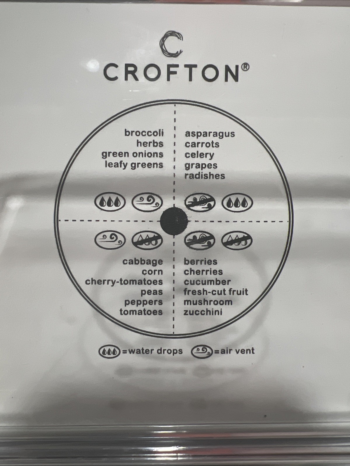 Crofton adjustable refrigerator vegetable fruit storage container Clear with lid