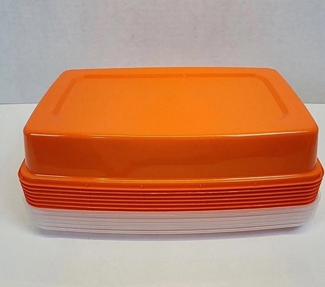 Whataburger 48 Oz. 7 Containers & Lids Reusable Microwave & Dishwasher Safe