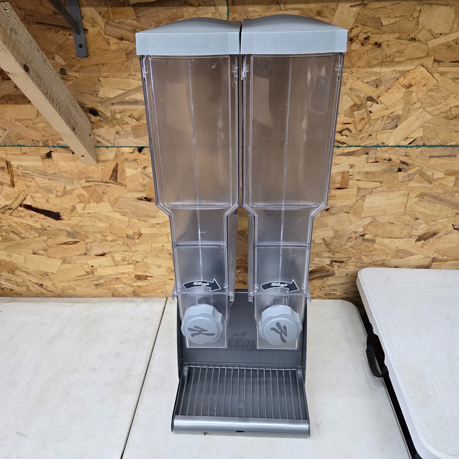 Kelloggs Commercial Dual Double Cereal Dispenser *See Photos
