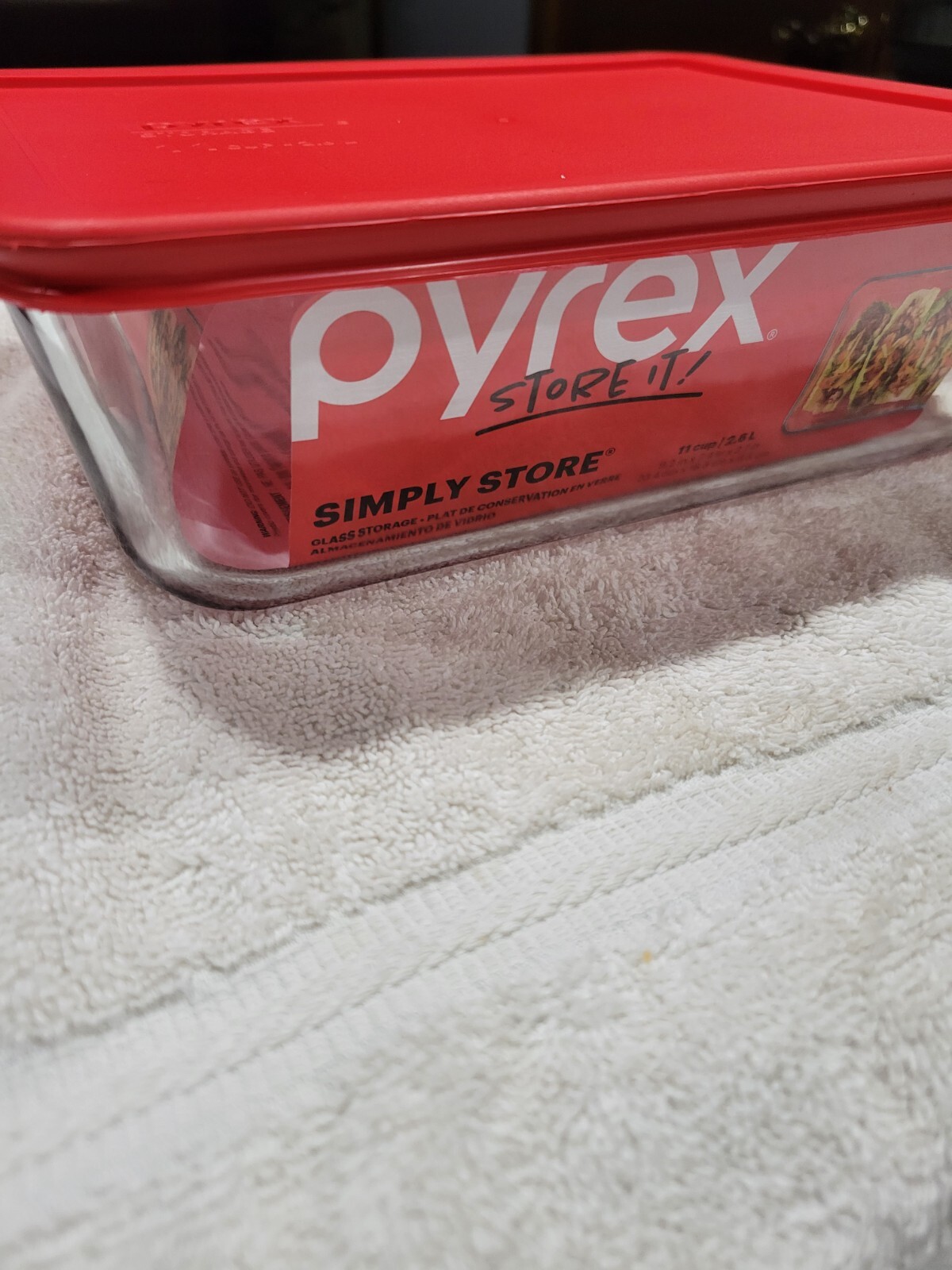 Pyrex Simply Store 11-Cup Rectangular Glass Food Storage Dish