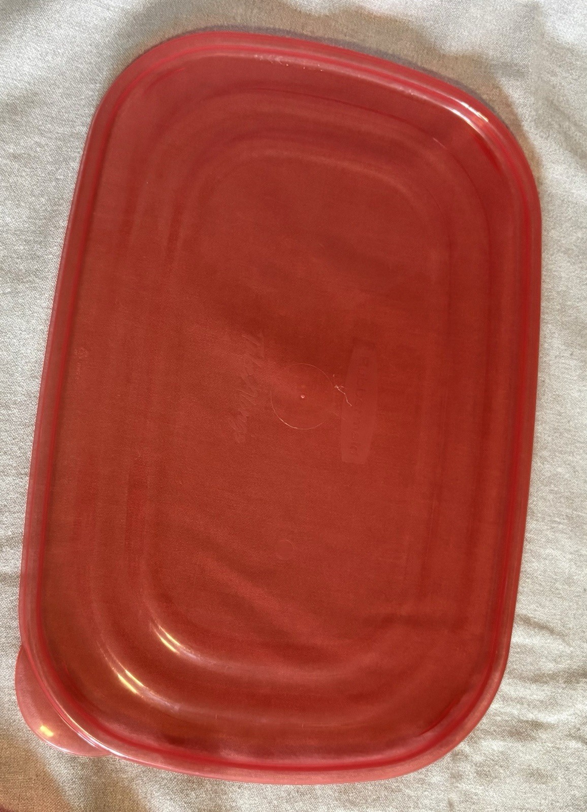 Rubbermaid TakeAlongs Large Replacement Lid Red #7B05 ~ 13 1/2” X 9” Good Shape