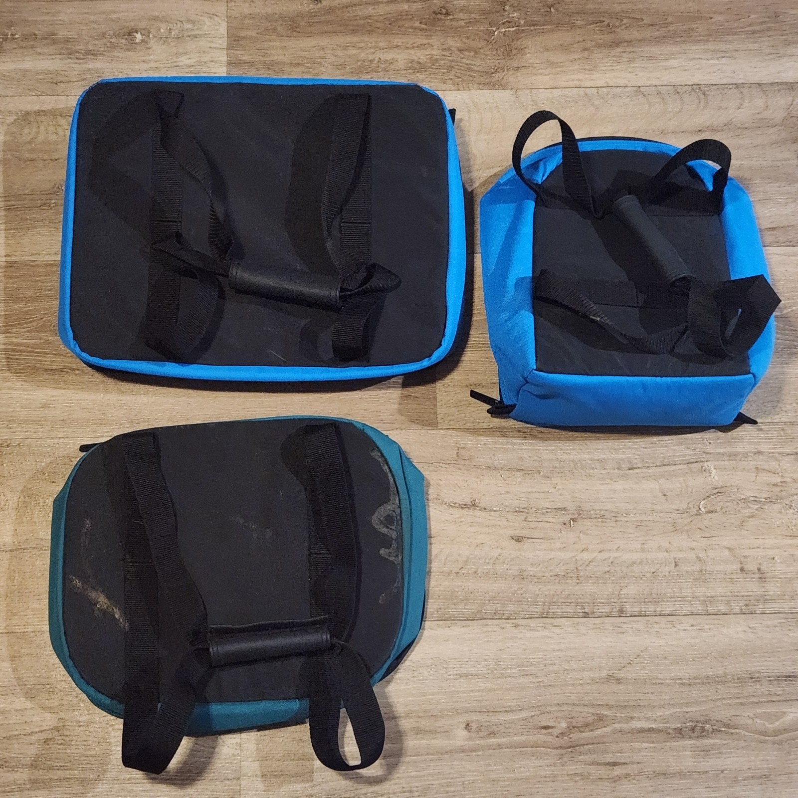 Pyrex Portables Way To Go Insulated Hot/Cold Travel Bag Lot Of 3 Blue Green