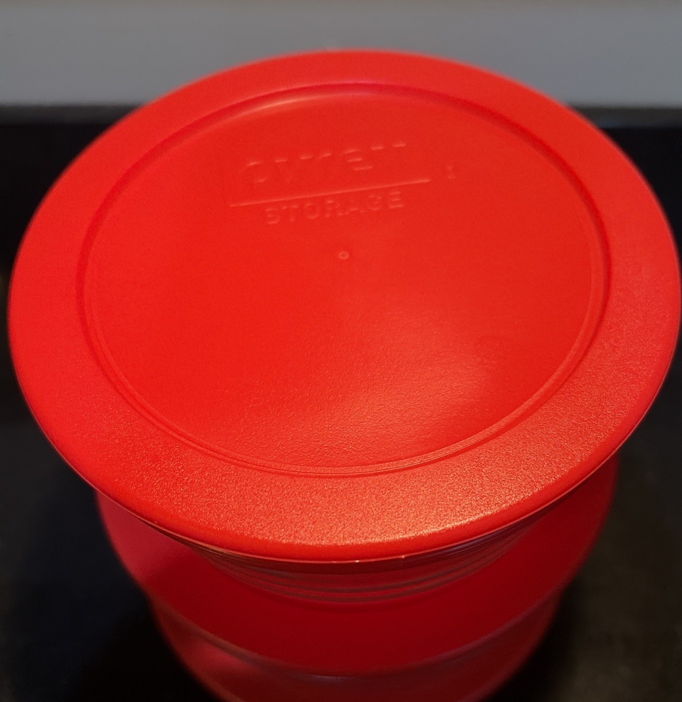 Set of 3 PYREX 7200 Clear 2 Cup Bowls Round Glass Storage with Red Lids READ