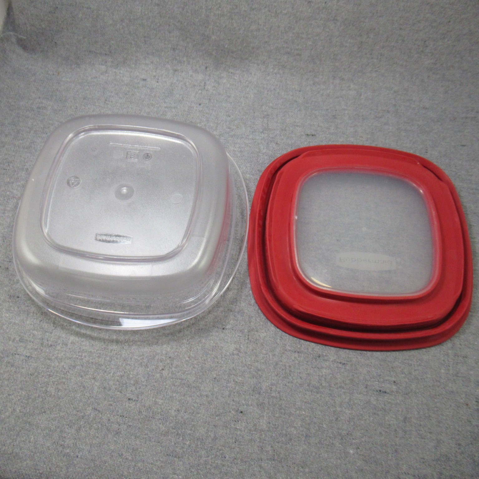 3 Rubbermaid Premier Storage Square Container 3, 2, 1.25 C Stripes Red Lids Lot