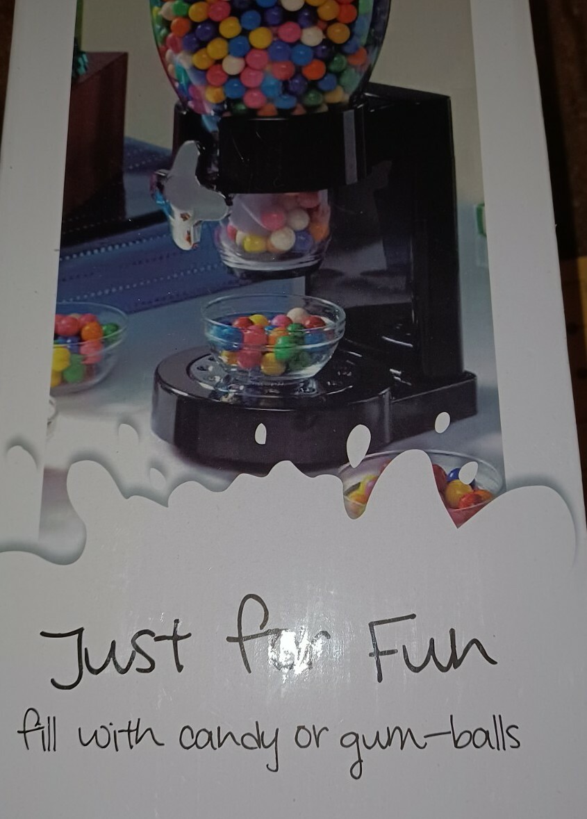 Cereal/food Dispenser 17.5 ounce! Brand New In The Box!!!