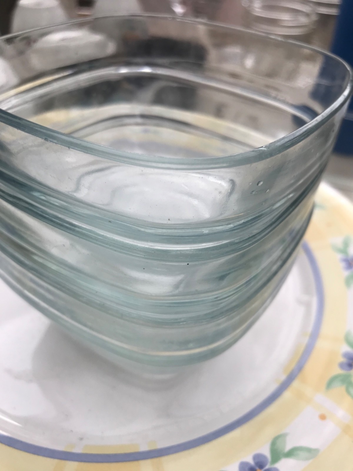 Lot of 3 Rubbermaid Glass Containers 1 cup 7N68 (no lids)