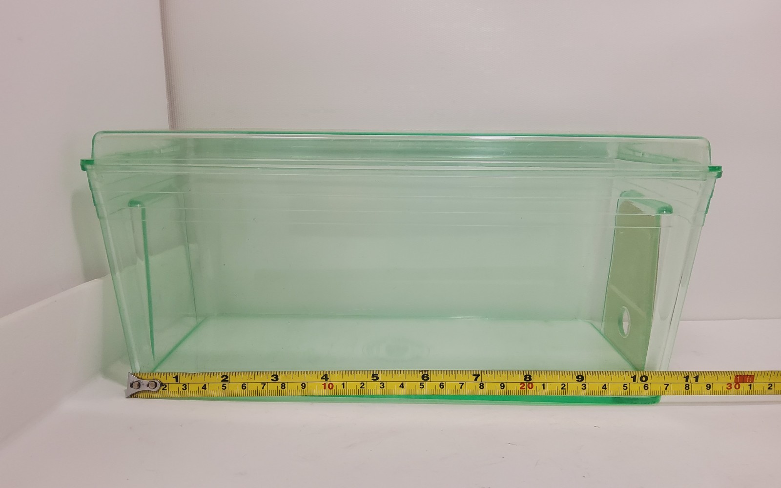 Vintage Pacific Plastics Tap-A-Glass Plastic Refrigerator Dispenser with Spigot